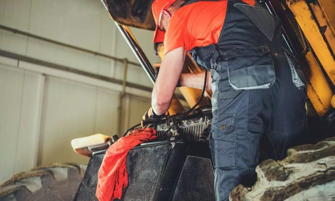 Wheel Loader maintenance